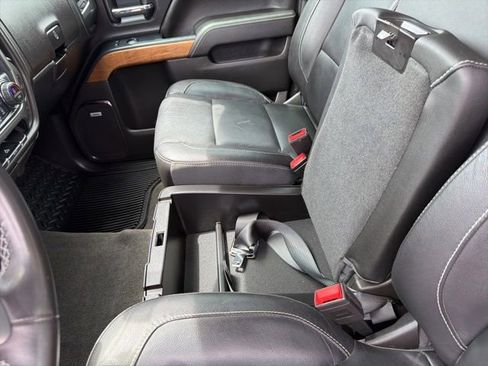 Used 2018 Chevrolet Silverado 1500 LTZ w/ Texas Edition RWD image 15
