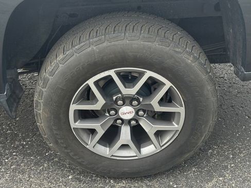 Used 2018 GMC Canyon All Terrain w/ Trailering Package AWD/4WD image 11