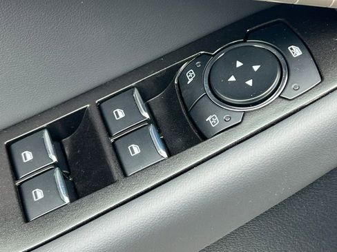 New 2026 Ford Explorer Active w/ Active Comfort Package AWD/4WD image 16