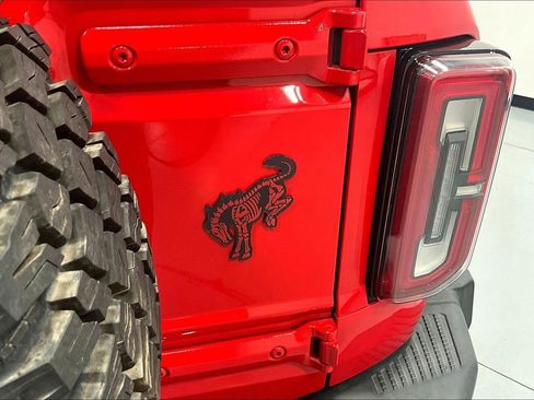 Used 2022 Ford Bronco Badlands w/ Sasquatch Package image 28