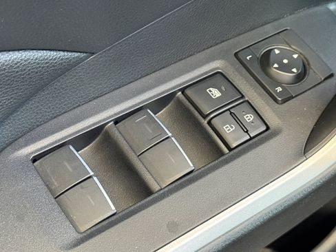 Used 2023 Toyota RAV4 XLE w/ Convenience Package AWD/4WD image 13