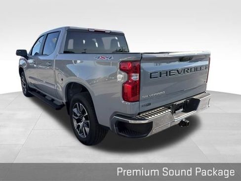 Used 2024 Chevrolet Silverado 1500 LT AWD/4WD image 10