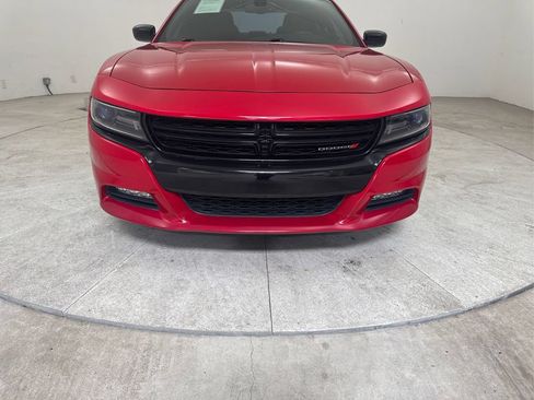 Used 2016 Dodge Charger SXT RWD image 16