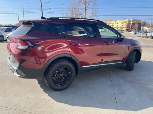 Used 2024 Kia Sportage X-Pro image 3