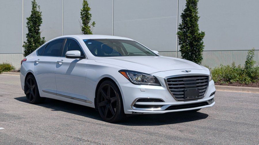 Used 2018 Genesis G80 3.8 AWD/4WD image 2