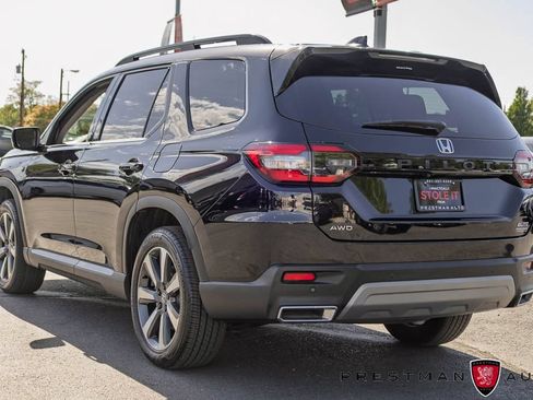 Used 2025 Honda Pilot Elite image 19