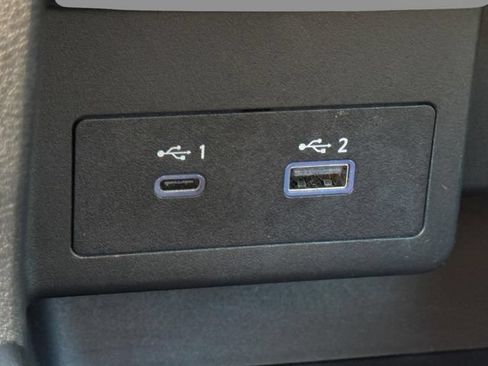 Certified 2023 Nissan Kicks SV FWD image 25