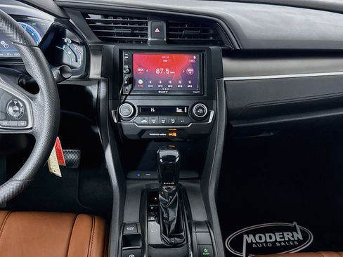 Used 2019 Honda Civic LX image 22