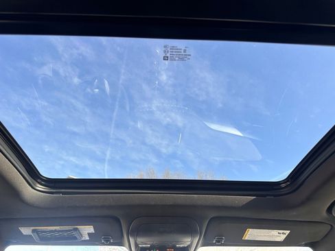 Used 2023 Cadillac XT4 Premium Luxury w/ Cold Weather Package image 20