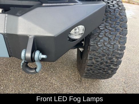 Certified 2024 Jeep Wrangler Willys image 32