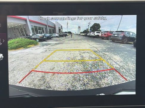 Used 2025 Kia Sportage EX FWD image 33