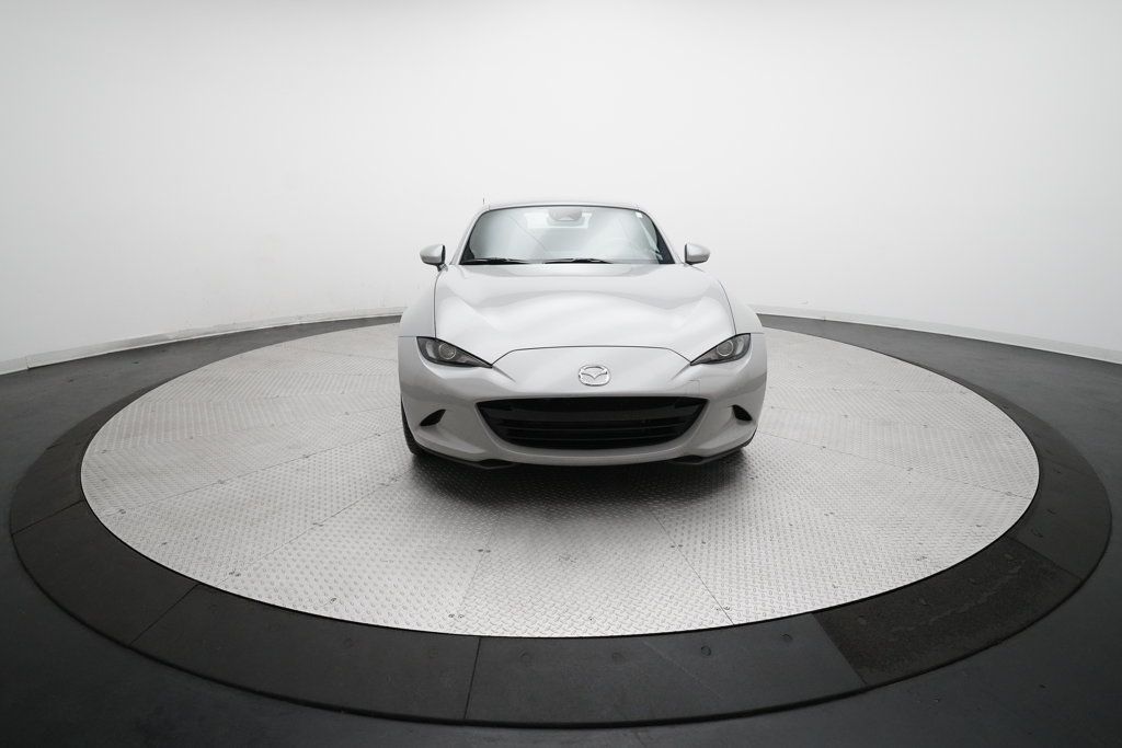 Used 2024 MAZDA MX-5 Miata RF Grand Touring RWD image 11