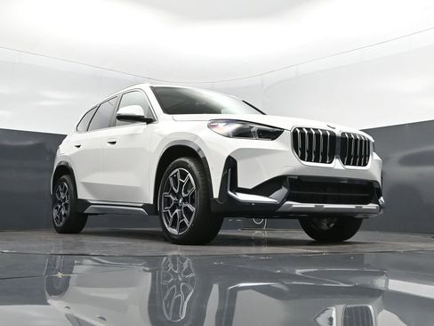 New 2026 BMW X1 xDrive28i w/ Convenience Package AWD/4WD image 44