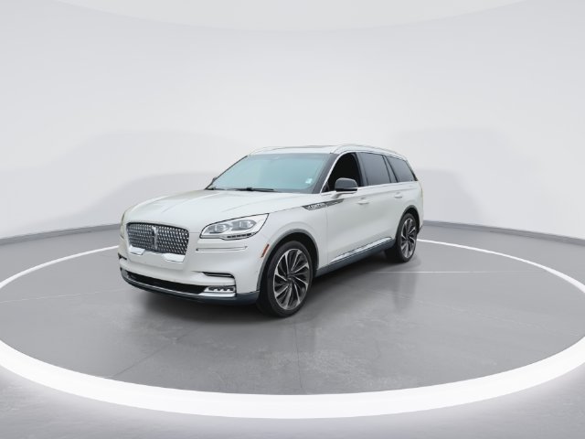 Used 2020 Lincoln Aviator Reserve w/ Equipment Group 202A AWD/4WD image 4