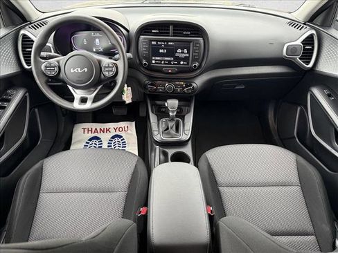 Used 2024 Kia Soul LX w/ Option Group 015 image 14