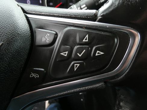 Used 2021 Chevrolet Equinox LT AWD/4WD image 13