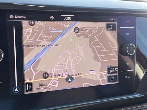 Used 2022 Volkswagen Taos SEL image 24