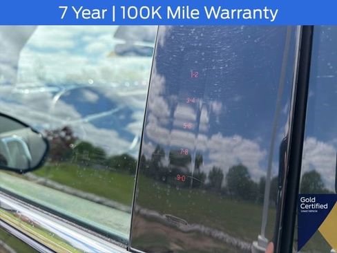 Used 2025 Ford Expedition Platinum AWD/4WD image 32