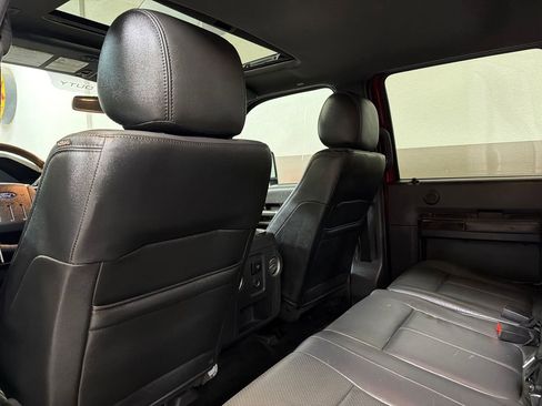 Used 2016 Ford F350 Platinum w/ FX4 Off-Road Package AWD/4WD image 28