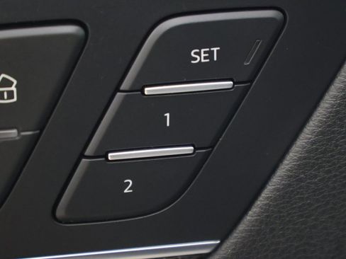 Used 2023 Audi SQ5 Premium Plus image 37