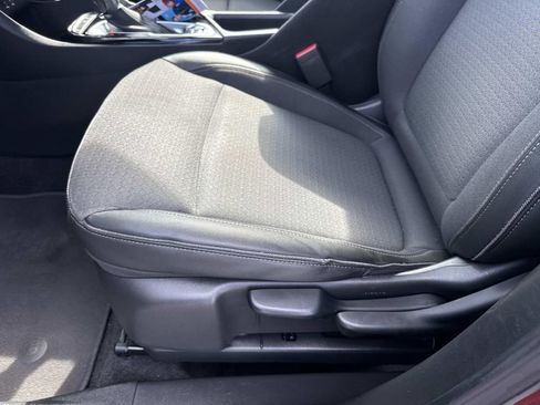 Used 2024 Buick Encore GX Preferred FWD image 17
