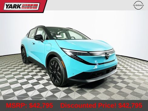 New 2026 Nissan Leaf Platinum+ image 1