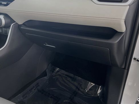 Used 2025 Toyota RAV4 XLE Premium w/ Weather Package AWD/4WD image 35