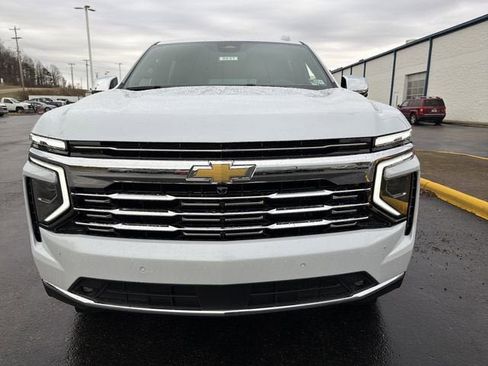 New 2026 Chevrolet Suburban Premier w/ Sun And Tow Package image 10