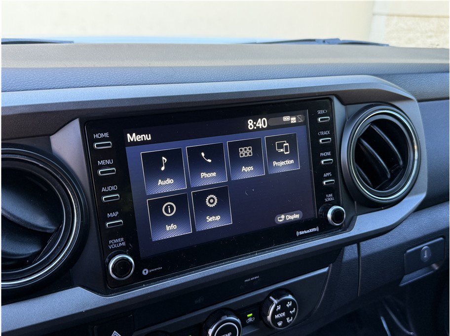 Used 2020 Toyota Tacoma TRD Off-Road w/ Technology Package RWD image 13