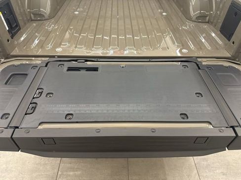 New 2025 Ford F150 Lariat w/ Equipment Group 501A Mid image 14