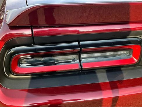 Used 2020 Dodge Challenger SXT AWD/4WD image 22