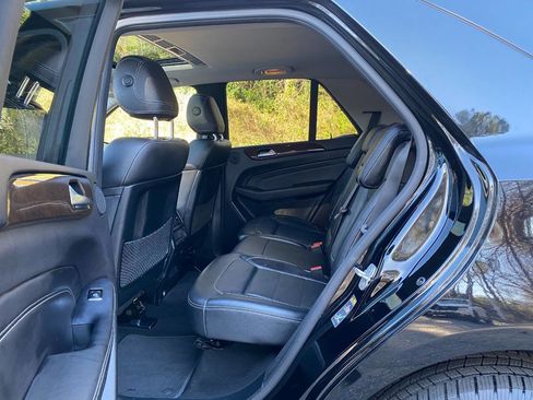 Used 2015 Mercedes-Benz ML 350 4MATIC image 47