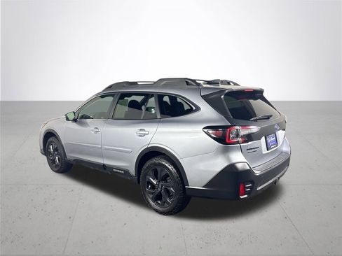 Used 2021 Subaru Outback Onyx Edition XT image 8