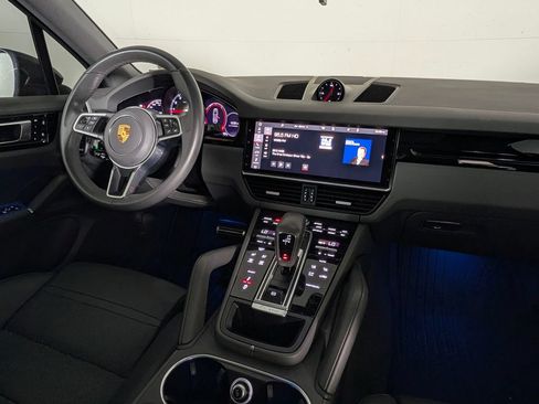 Certified 2021 Porsche Cayenne S AWD/4WD image 20