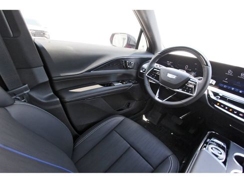 New 2026 Cadillac Lyriq Sport RWD image 8