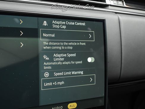 Used 2023 Land Rover Range Rover Autobiography AWD/4WD image 14