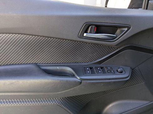 Used 2018 Toyota C-HR XLE image 11