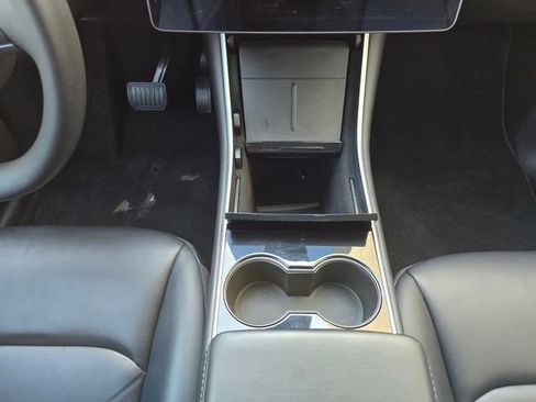 Used 2020 Tesla Model Y Long Range AWD/4WD image 29