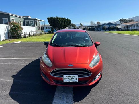 Used 2018 Ford Fiesta SE image 7