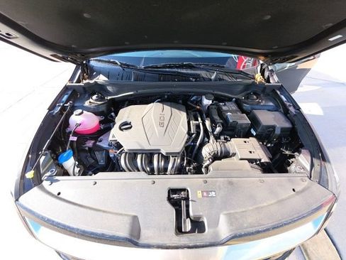 Used 2025 Kia Sportage EX FWD image 27