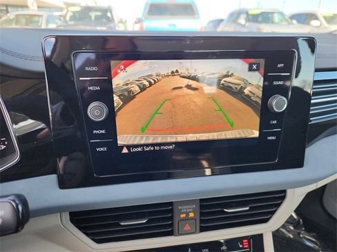 New 2026 Volkswagen Jetta SE image 15