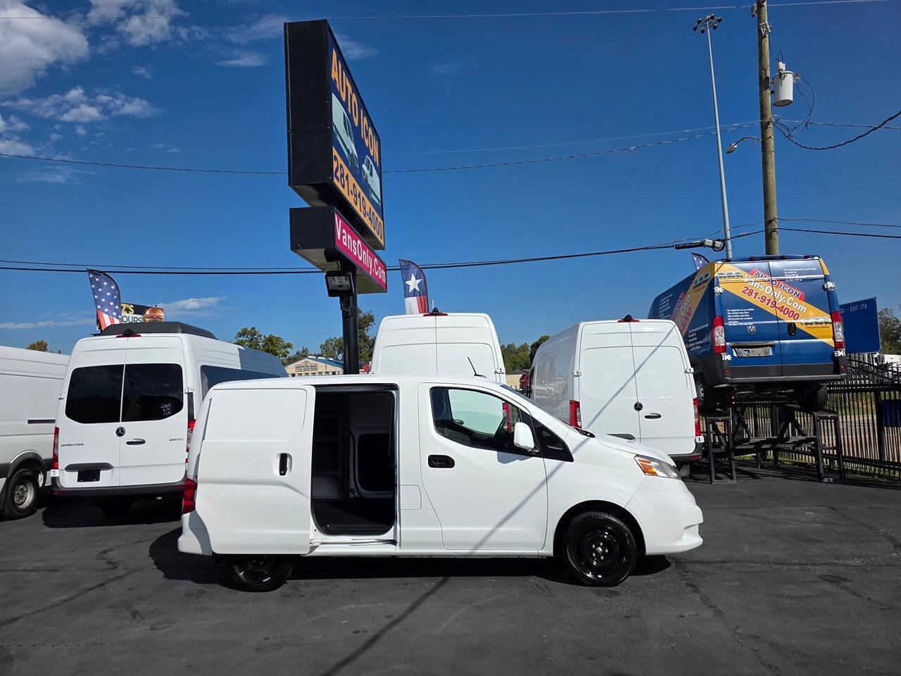 Used 2020 Nissan NV200 SV FWD image 5