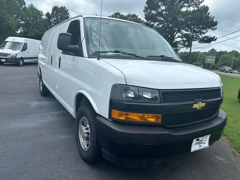 Used 2022 Chevrolet Express 2500 Extended w/ Driver Convenience Package image 3