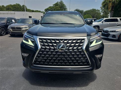Used 2021 Lexus GX 460 Premium w/ Premium Package AWD/4WD image 2
