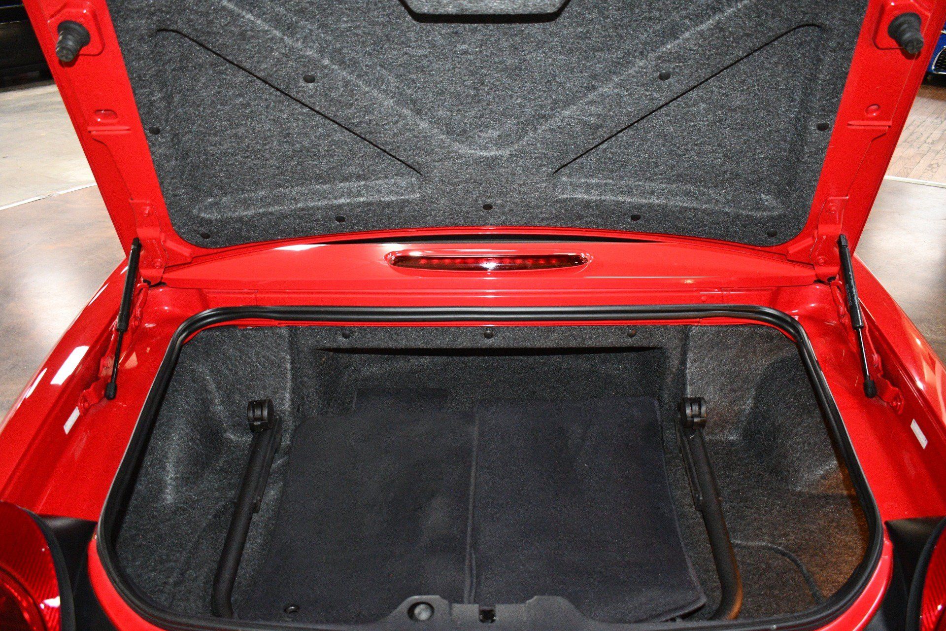 Used 2003 Ford Thunderbird RWD image 95
