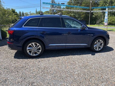 Used 2020 Audi Q7 3.0T Premium Plus w/ Premium Plus Package AWD/4WD image 4
