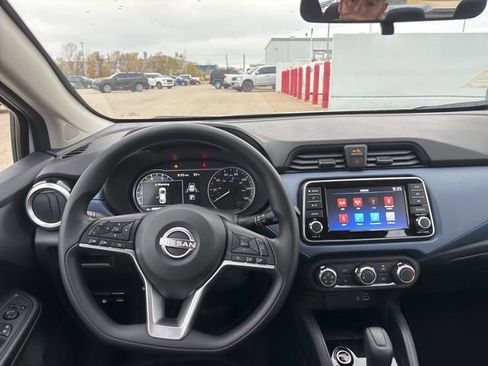 New 2025 Nissan Versa SV w/ Trunk Package FWD image 11