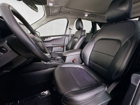 Certified 2022 Ford Escape SEL image 11