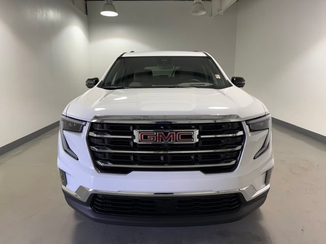 Certified 2026 GMC Acadia Elevation w/ Elevation Premium Package FWD image 2