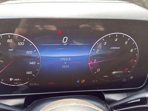 Certified 2026 Mercedes-Benz GLC 300 4MATIC image 12